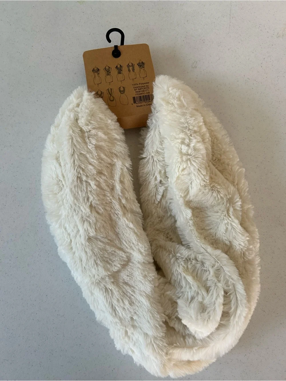 Essentials plush faux